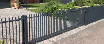 Aluminum Fencing Service